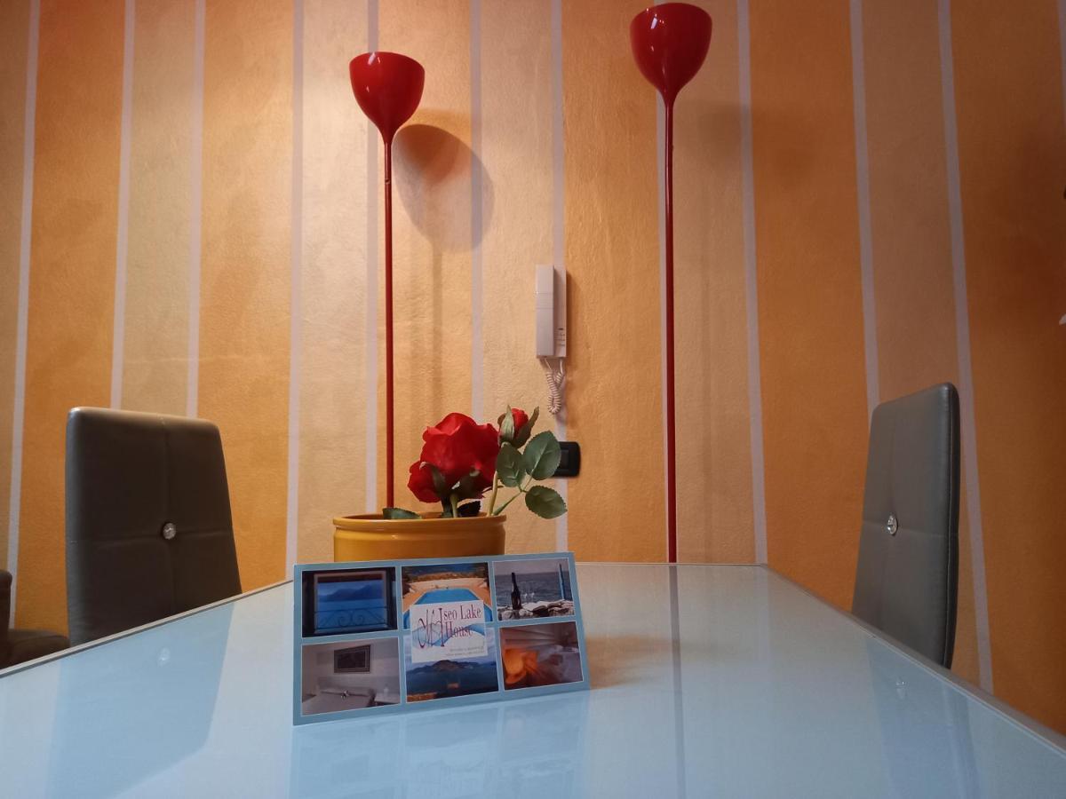 Dino Il Mansardino Apartman Ome Kültér fotó